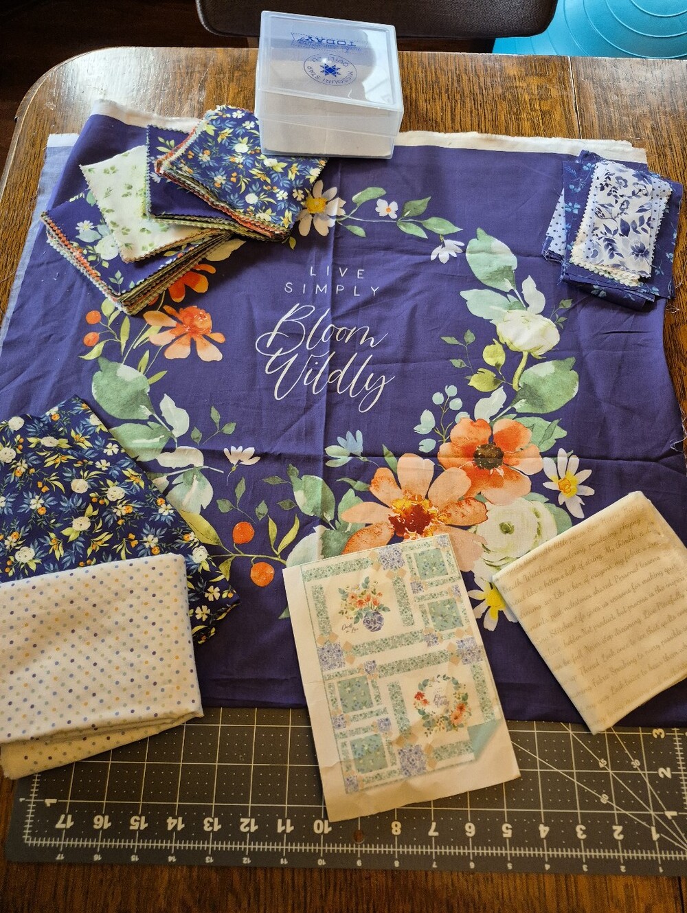 Bloom Wildly Floral Panel Fabric "BLOOM WILDLY"  2 panels ++++